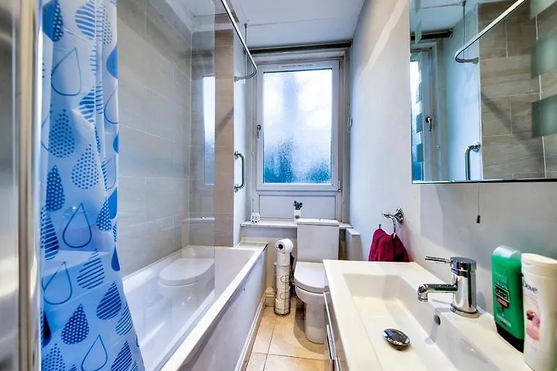 Ground Floor Edinburgh Central Aparthotel 0*,  United Kingdom
